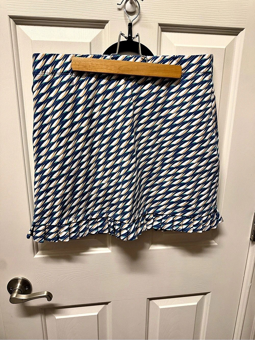 J. McLaughlin Geometric Mini athletic 20Skirt in Blue & White Size Large